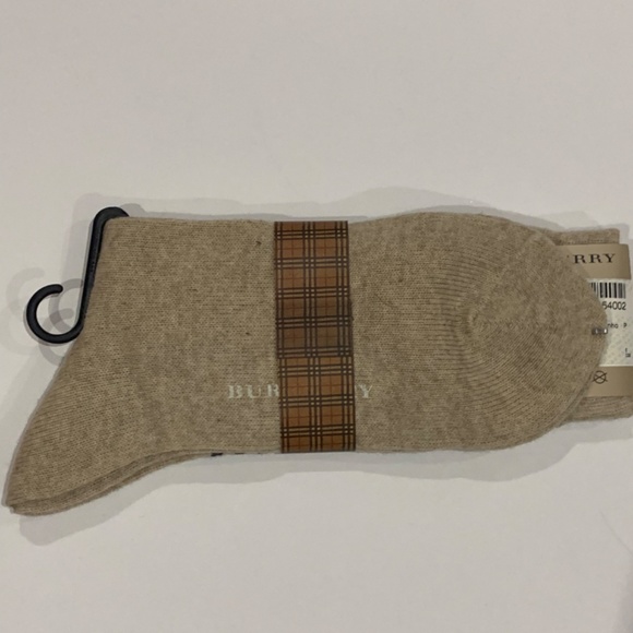 NWT Men’s Burberry Classic Print Luxury Wool socks - Picture 4 of 4
